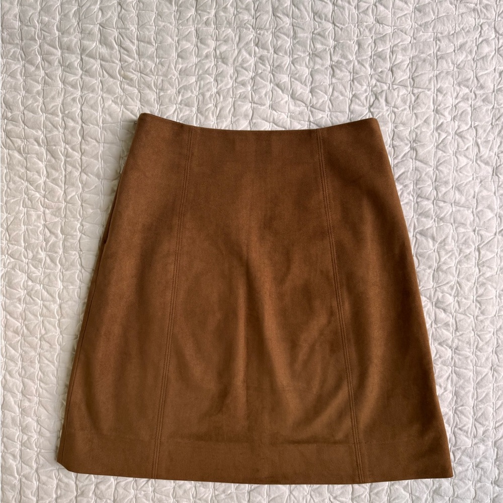 Aritzia Babaton Hopper Faux Suede Rich Brown Mini Skirt - Picture 5 of 5